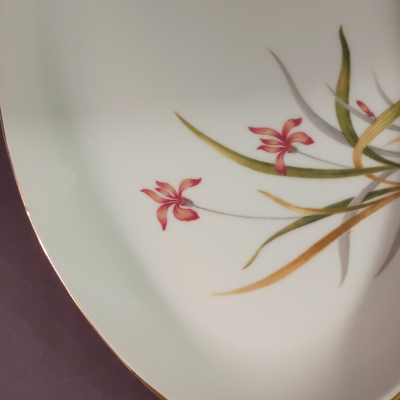 Meito china platter made in Japan Wild Iris